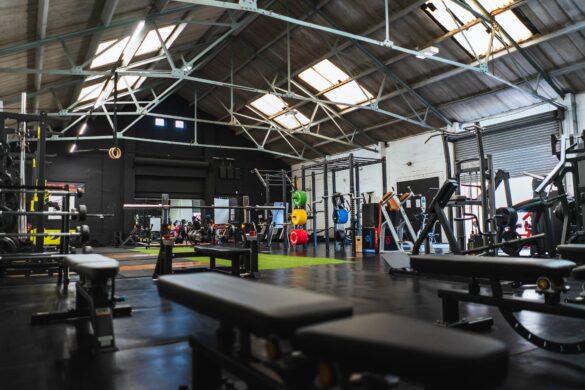 Commercial gym vs private gym